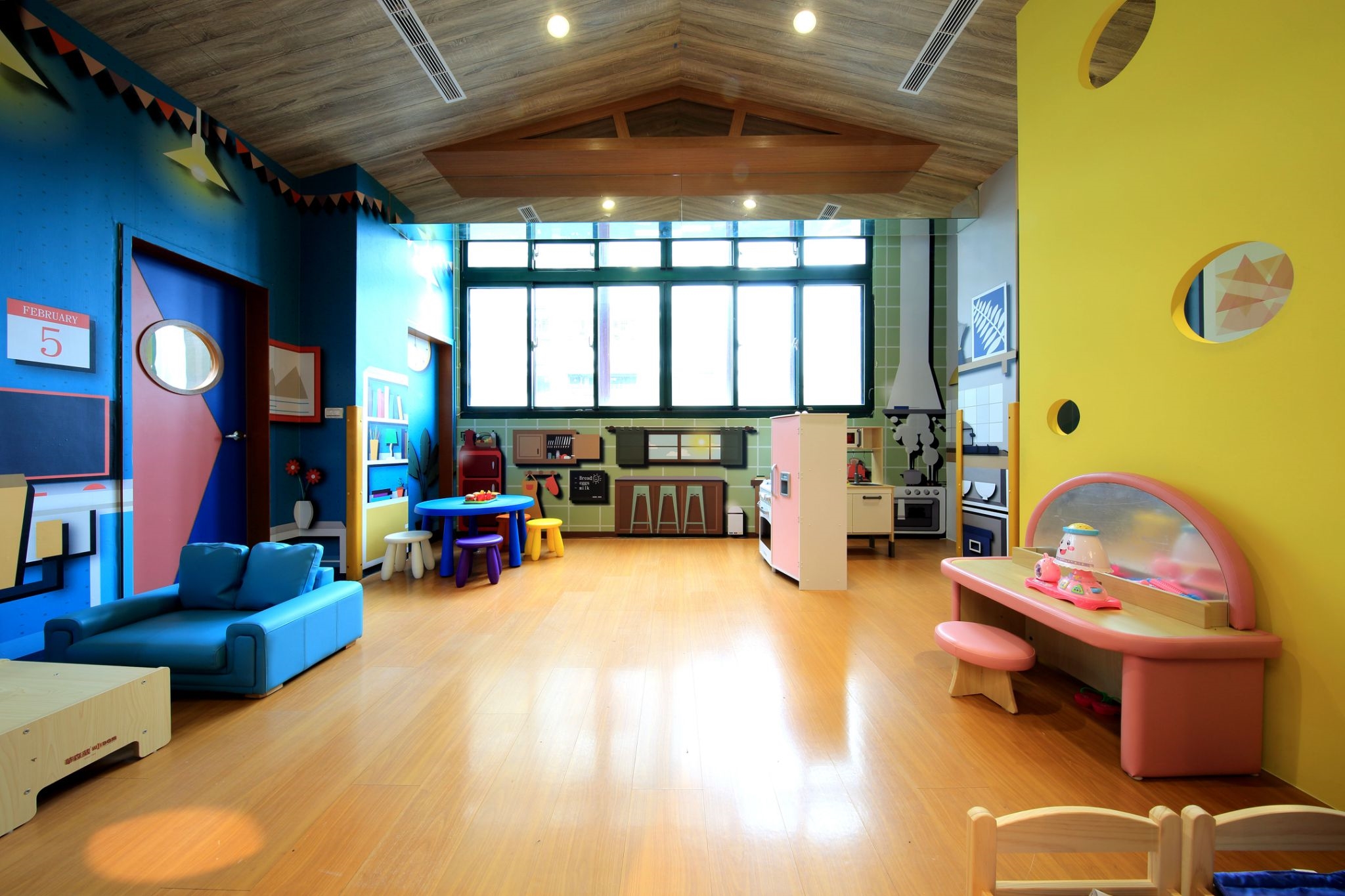 Chiender Multi-talent Building 2F (Doll House, Computer Classroom, Violin Classroom)